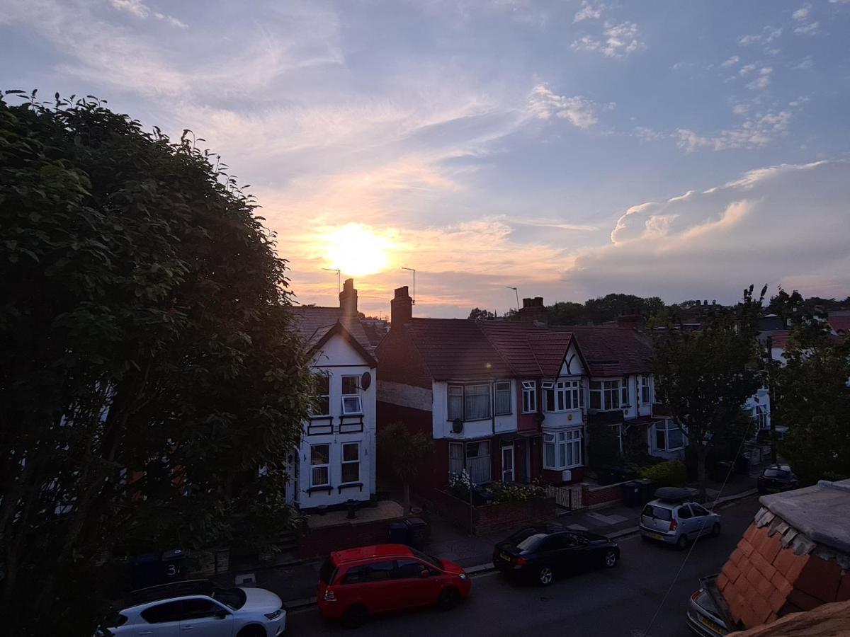 Citystay Albert Apartments In Hendon Nw4 Екстер'єр фото