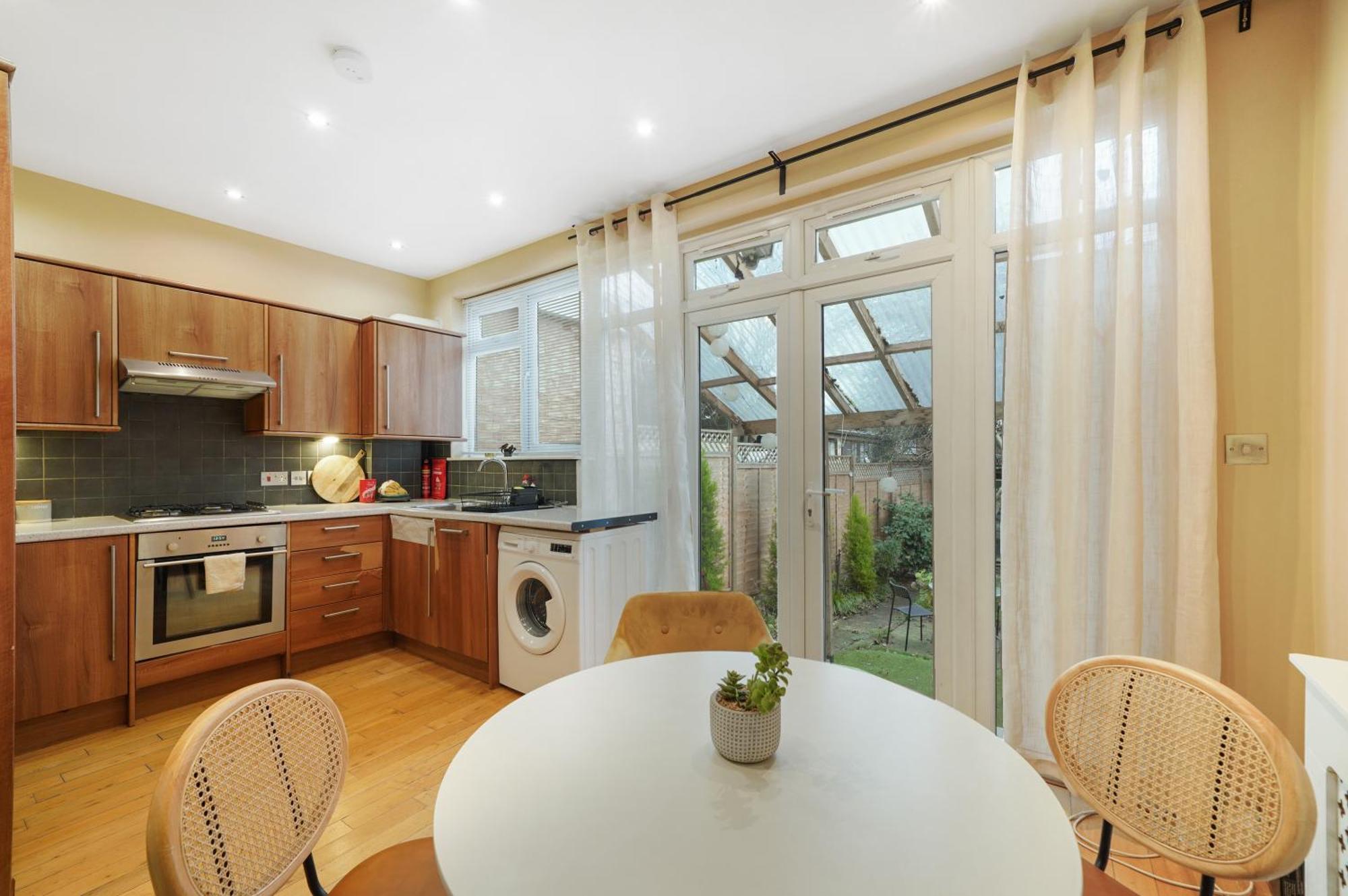 Citystay Albert Apartments In Hendon Nw4 Екстер'єр фото